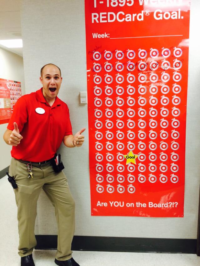 That's 9 Redcards and 9 vehicles of pharmacy on the floor today!#G196TubChallenge  <a href="/AlexElgersma/">Alex Elgersma</a>