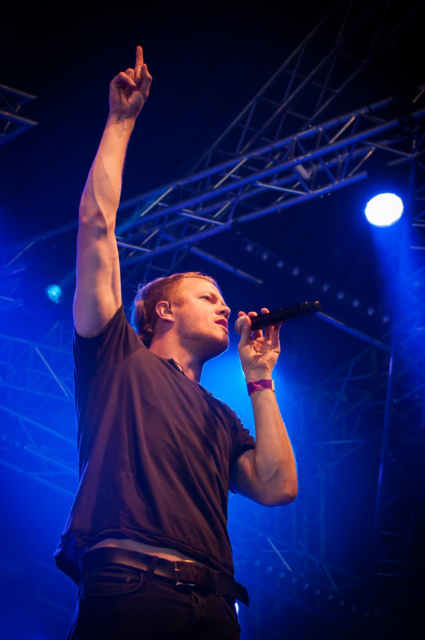 Happy 28th birthday the frontman of Dan Reynolds. Sukses terus! 