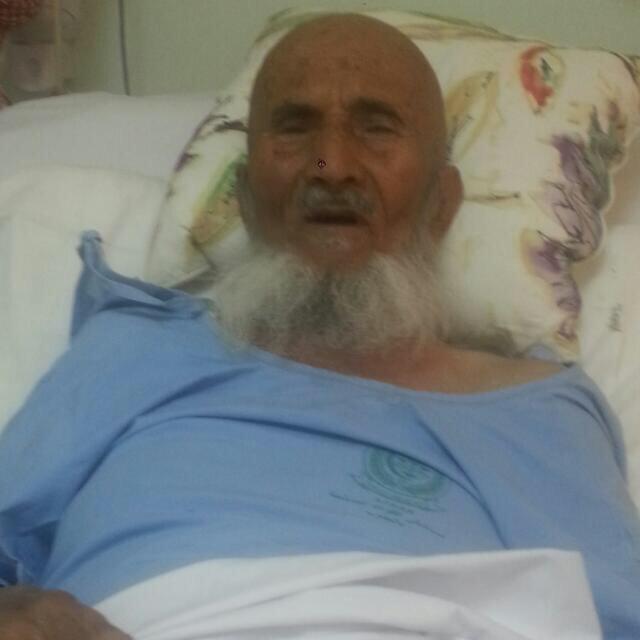 توفي قبل قليل العم/ سعد بن سعيد بن مساعد آل حمدان الفهر (ابن هايله) آخر المشاركين في حرب القهر
اللهم ارحمه واغفر له