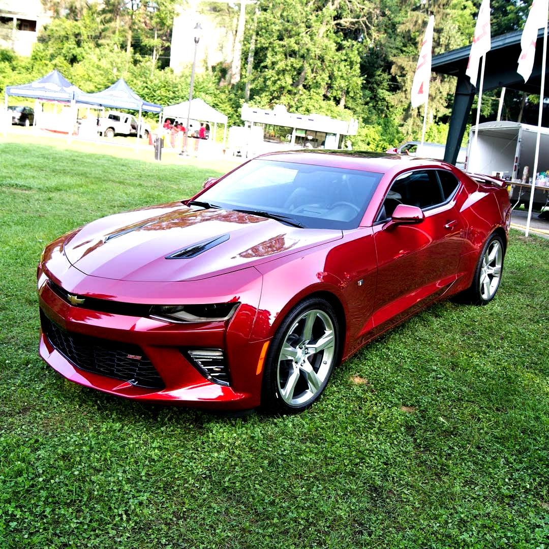 RossValler's tweet photo. Oh. My. God. Can't wait for this!! @ChevroletCanada http://t.co/qDE13au1yS