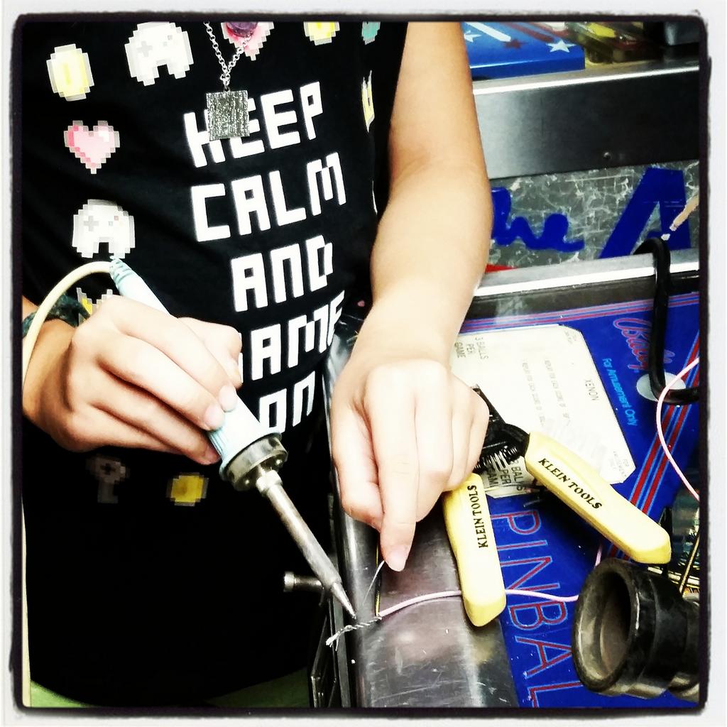 ChrystalNoel's tweet image. #kidengineering #girlpower #STEM #solder #kleintools