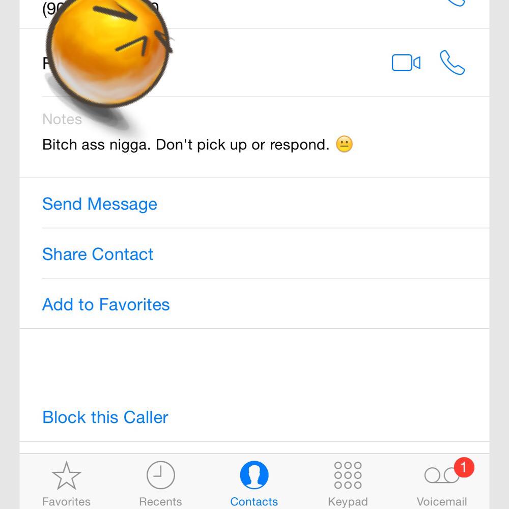 Freie_xoxo's tweet photo. Because iPhone lets you add notes to people. 😂#ooopp😴 savages http://t.co/g1HEHmMlBQ