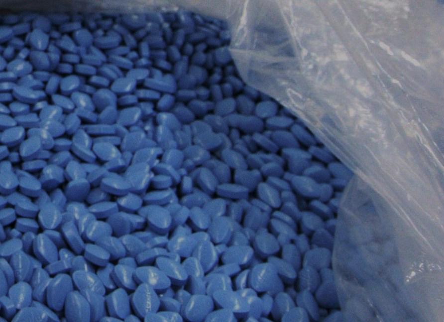 RealTooReal's tweet photo. #CMode #LOADJ #WBDJ ~Contrary 2 Popular Belief~Nothing Wrong Wit Gettin High On Yo Own Supply~ #THC #MDMA #Sildenafil http://t.co/yvinFOGJxa