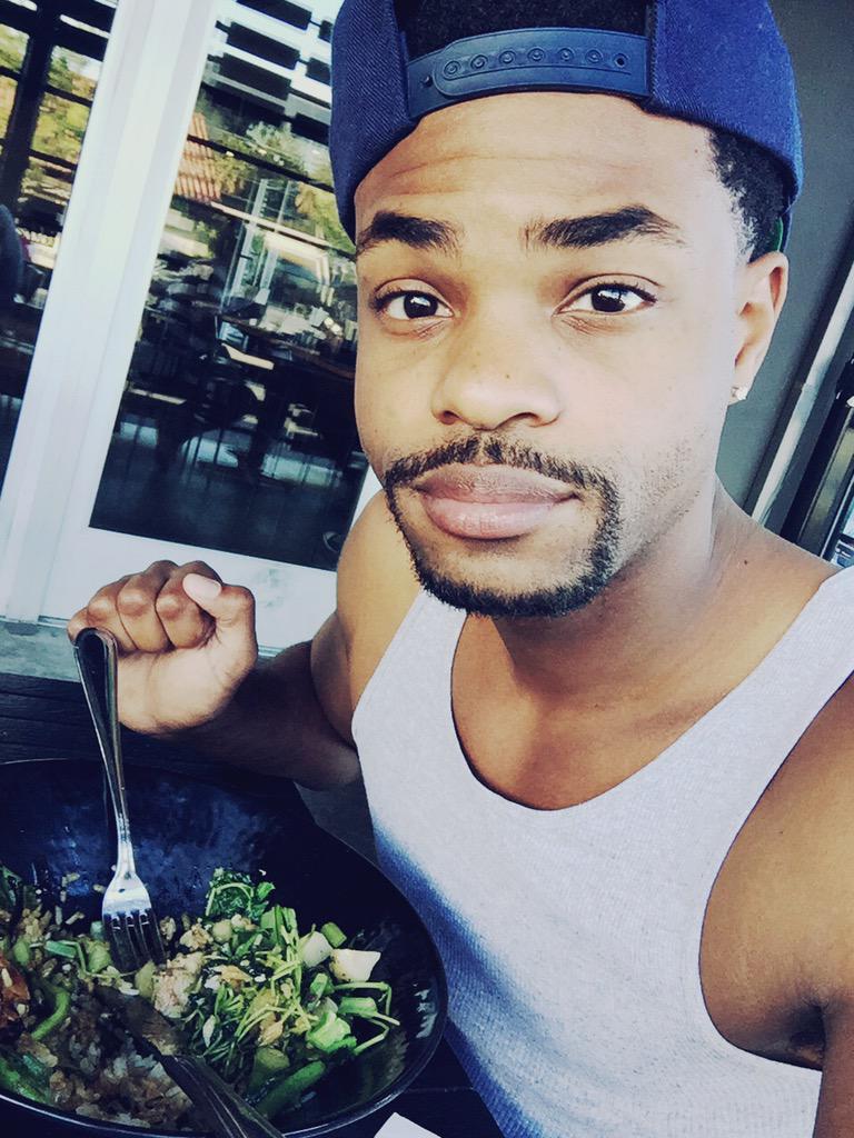 KingBach's tweet image. Food so good making my eyes water. (Via @shots)
