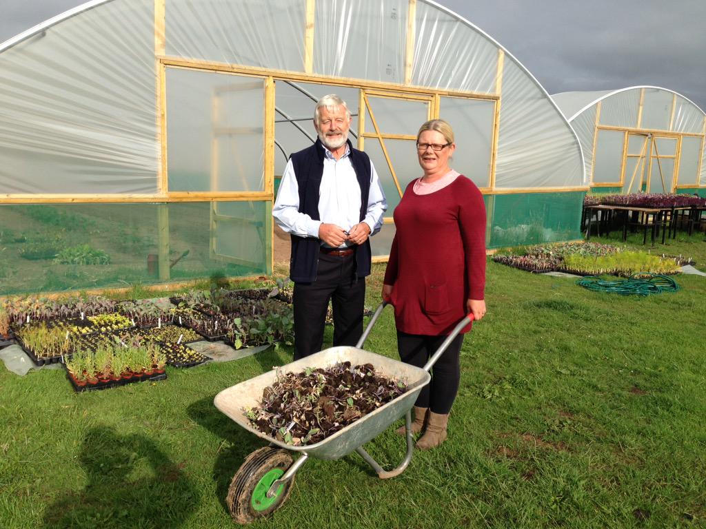 bbcmerseyside's tweet image. Coming Up: Live from @BridgeFarms in E.Port helping long-term unemployed find jobs growing &amp;amp; selling fruit &amp;amp; veg