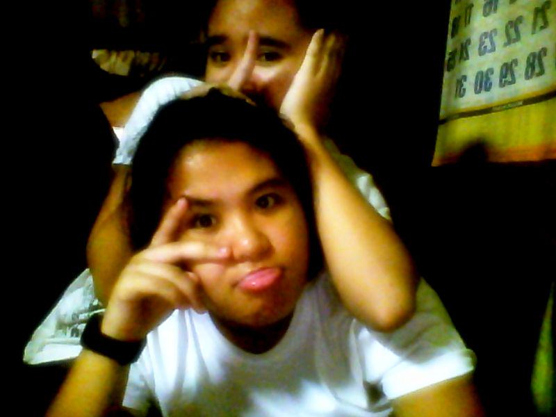 HermajestyPearl's tweet photo. "@itsJadePurple: Our love hate relationship🙊💔😭😂" http://t.co/e1L7EDtBjc