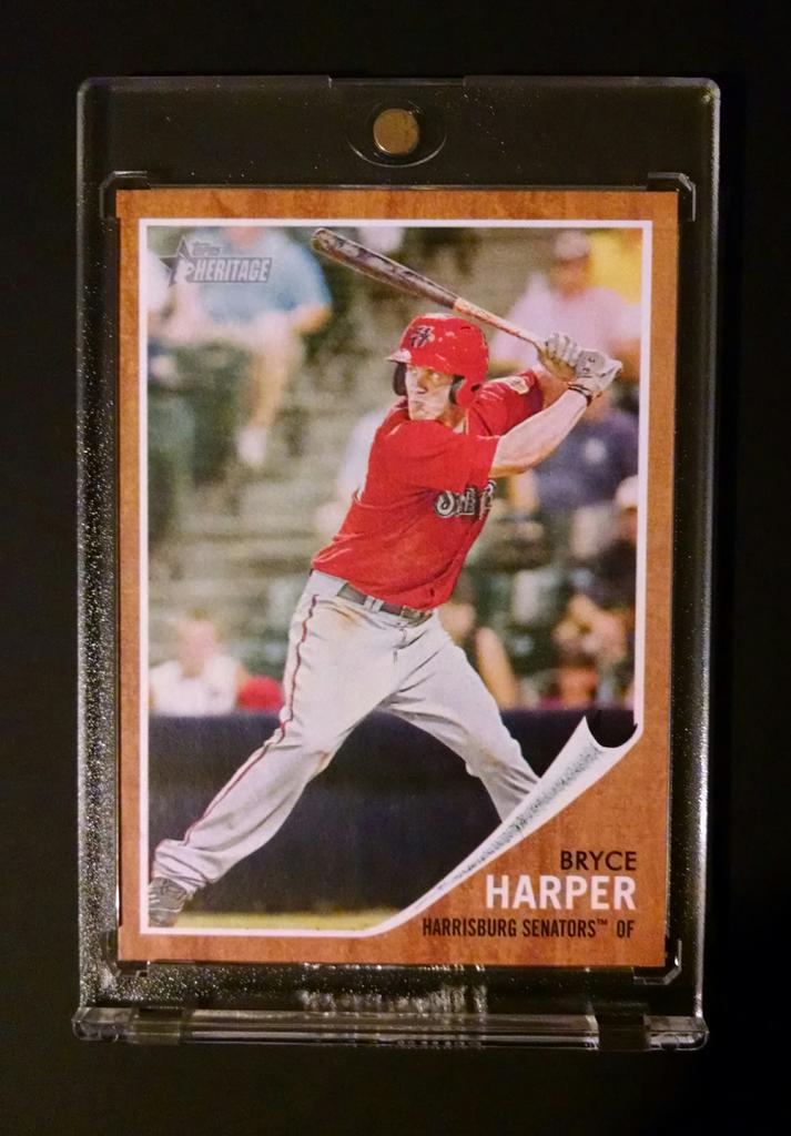 CarolinaCardCo's tweet photo. @toppscards 2011 was such a great year for Topps Heritage Minor League Edition !!! #shortprints #goodtimes http://t.co/Cp6M3j6ZVJ