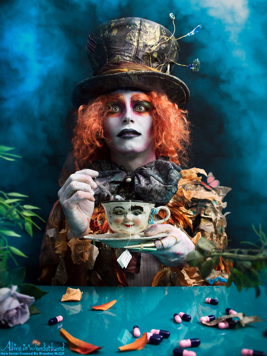 bodyartbrandon's tweet photo. Hooray I made it to 200 followers on Twitter! Got some catching up to do. #notTwitterfamous #bodypainter #makeup http://t.co/Q2h16ULqcX