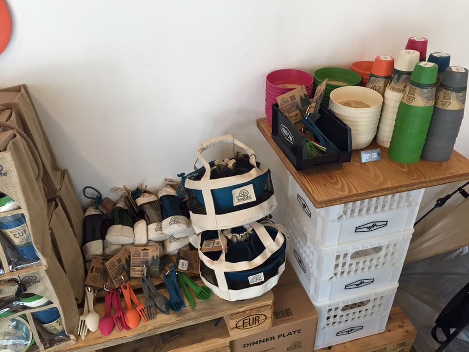 하이브로우와 에코소울라이프가 제안하는 특별한 피크닉!
기능성과 편리함에 디자인까지 더해진 콜라보레이션 프로젝트 제품 및 대나무와 옥수수로 만들어진 친환경 식기류를 소개합니다.
전시기간: 7.13~7.26