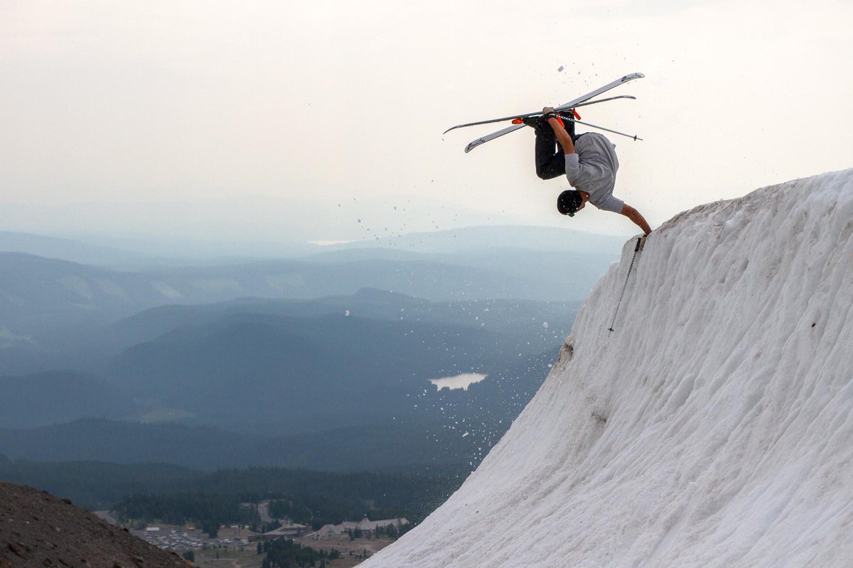 PowGloves's tweet image. Plant it - # it - Win new gloves! #SUMMEROFTHEPLANT contest running through August 📷: @jasonarens by @traveling_luke