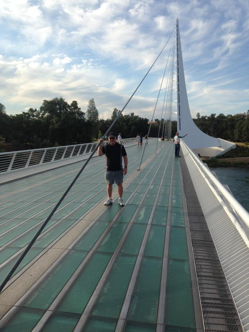 DavidDwoods's tweet photo. Beautiful walking path across the Sacramento River.#ReddingArtPav. http://t.co/B8h2STECP0