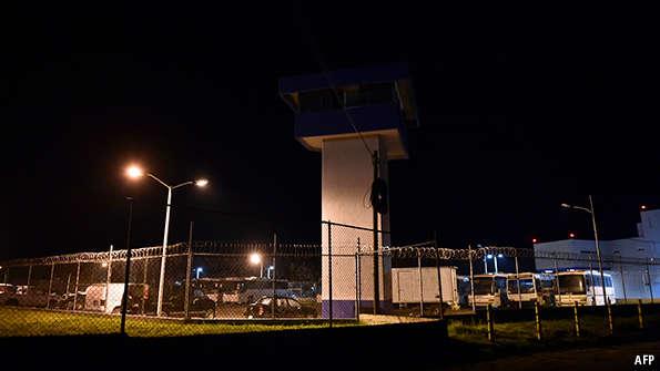 TheEconomist's tweet photo. How did Mexico's most notorious drug lord break out of maximum-security prison--again? http://t.co/71JFoq4wPT http://t.co/CZpp3xFDfg