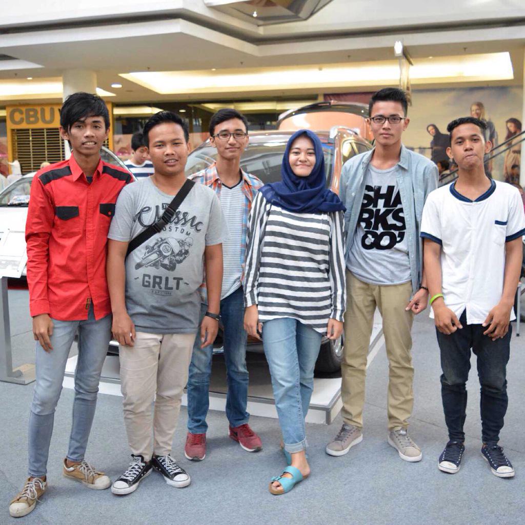 Feels Band tweet media