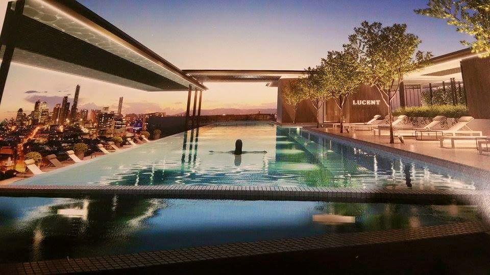 JBHomestates's tweet photo. Longest roof swimming pool in Australia!Here in Newstead Development! #brisbaneproperty #propertyinvest #brisbane http://t.co/KdEaAa1ZBc
