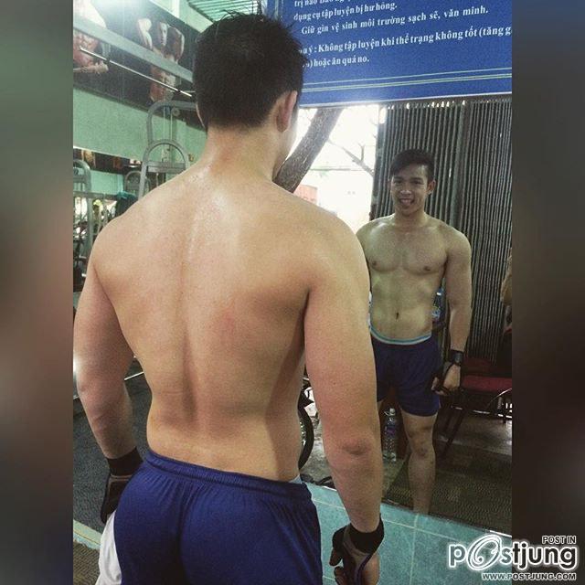 bkk_private's tweet photo. “@jinshow2: 
IG:LOUIST39 http://t.co/SHq5YhEmKx” น่ารัก แถมก้นโครตน่า......เลยครับ