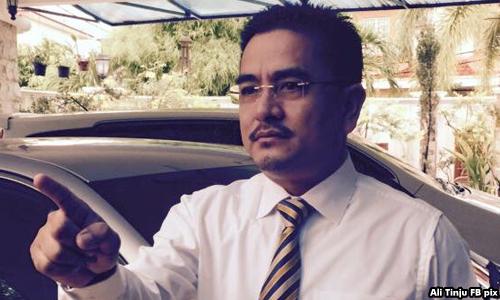 Embedded image permalink