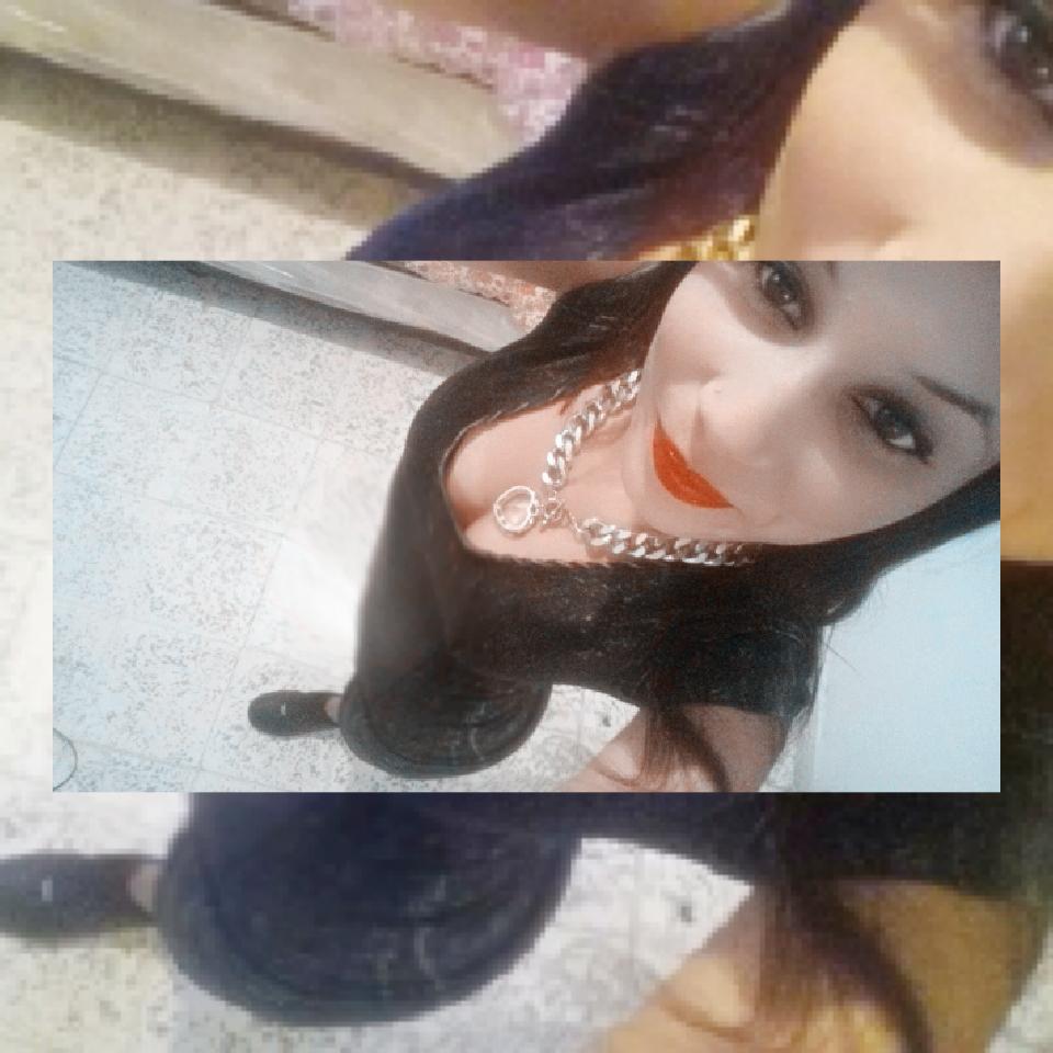 MichellMarte1's tweet image. Yo voy a gozar mi vida..