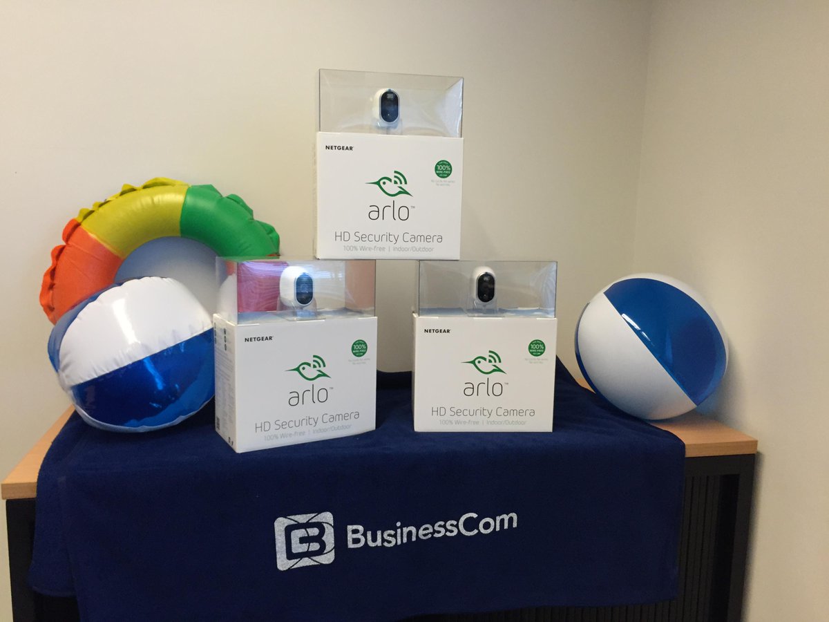 De <a href="/ArloSmartHome/">Arlo Smart Home</a> pakketten staan al klaar voor de winnaars van de Lig &amp; Win actie. Winnen? goo.gl/cQVjcu