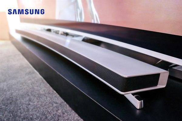 samsungID's tweet photo. Nonton film favorit lebih seru dengan 9 channel sorround sound soundbar Samsung! http://t.co/edYMID2m7e