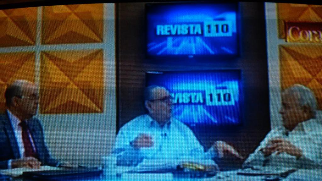 titoabud's tweet photo. En vivo el candidato Alcalde #SPMColorao @PartidoPRSC  @sergiocedenospm #Revista110 #Canal39 #Coral http://t.co/rjotrL468H