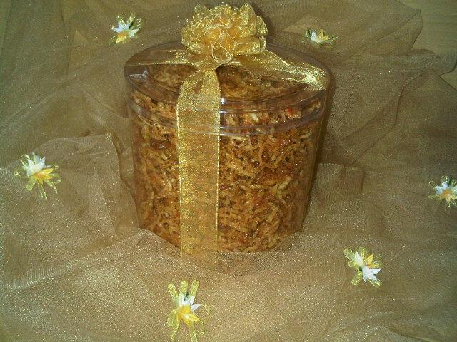 KeingKentang99's tweet photo. "KentangKering99 Spesial Hantaran lebaran" dengan toples yg sudah dihias, berat 500gr , persedian terbatas..!! http://t.co/ejK2AS8Poo