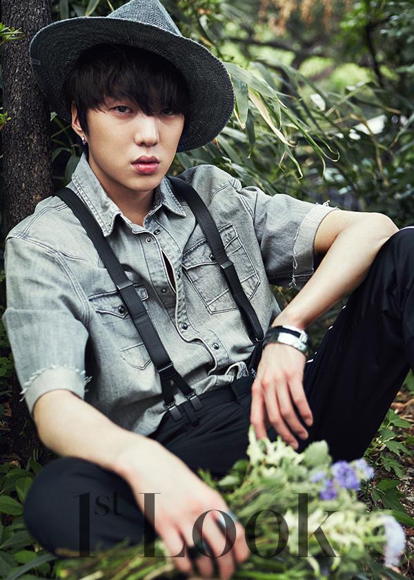 ygent_official's tweet photo. [DARA, KANG SEUNG YOON X 1stLOOK]
Watch '우리 헤어졌어요 (WE BROKE UP)' @ http://t.co/BEGqqBEHx7
#WEBROKEUP #우리헤어졌어요 http://t.co/NRAWBsFaws
