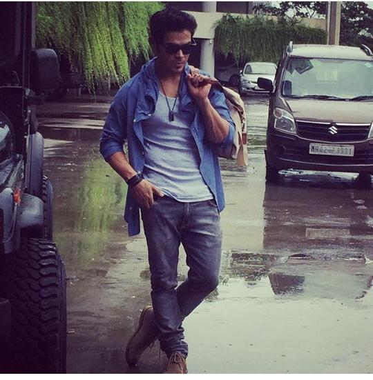 TeamKunwarAmar's tweet photo. @kunwar_amar16 - The True Example of Hotness 🙈👌🔥😍 http://t.co/ZRvXl4ZCZt