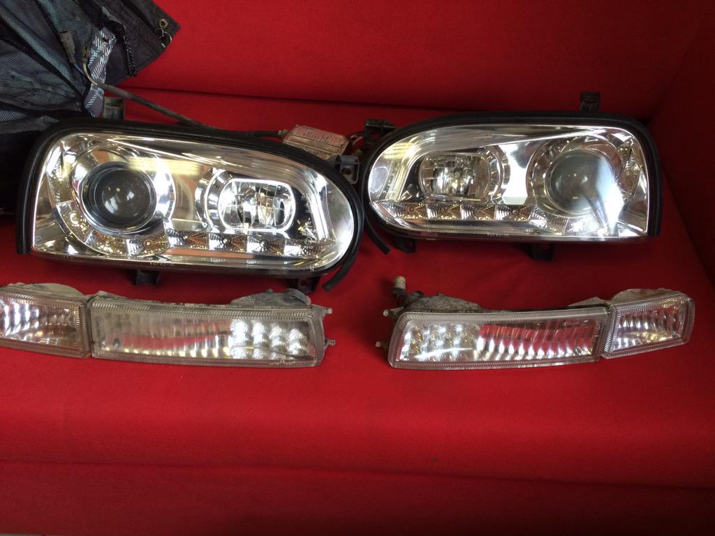 MeMauto's tweet image. Pārdodam Golf3 lukturus , cena 60Euro par komplektu. 22447309