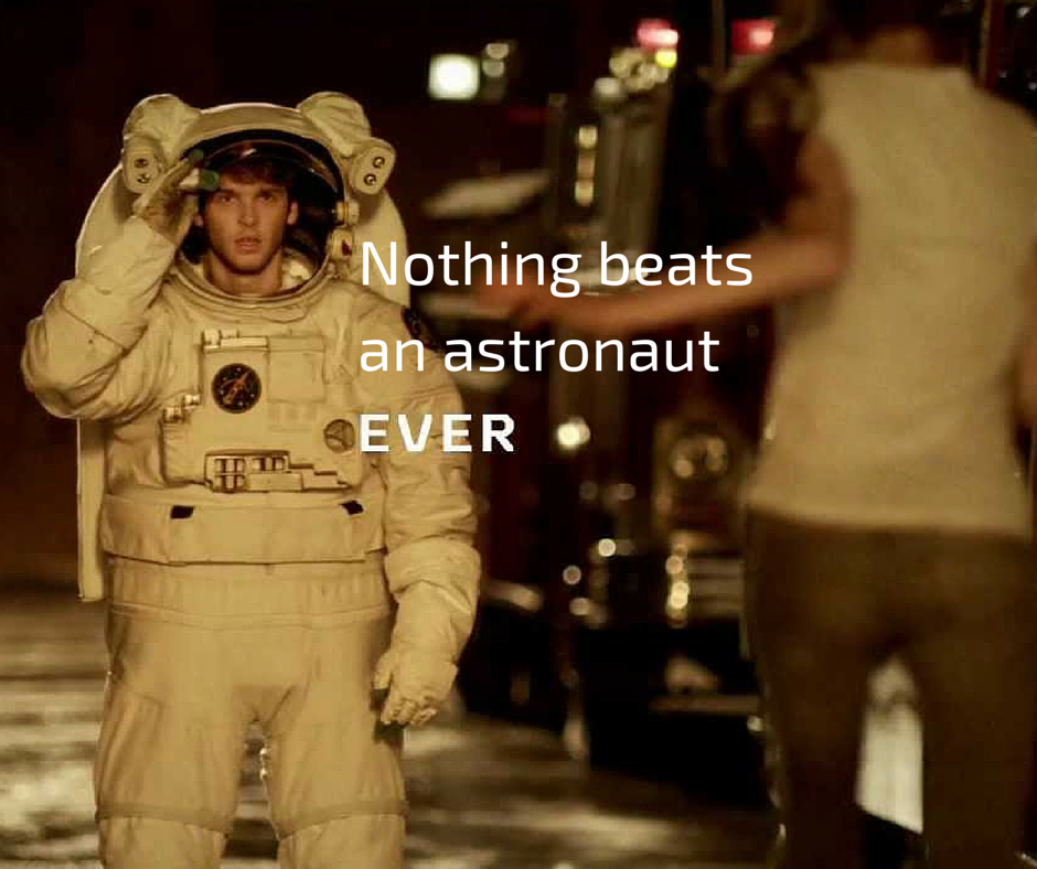 mbpresentslive's tweet photo. Welcoming a real moonwalker to Belgium tomorrow! #expospace #excited http://t.co/ktRh2TUfVq