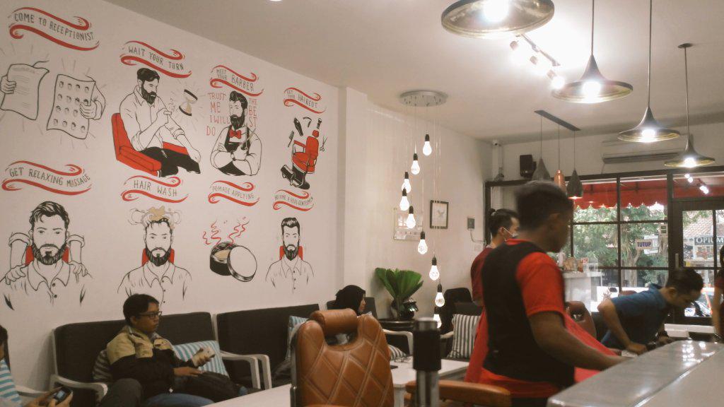 Besok kita masih buka ya Bro. Hari terakhir untuk menjadi ganteng adalah besok, jadi datang dari pagi ya!