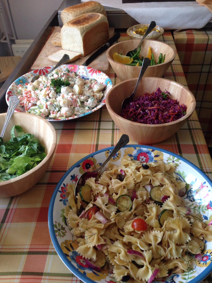 daisys_coffee's tweet photo. Try our #Salad Bar! Fresh variety, condiments, farmhouse bread and dressings for £9.95! #healthy #henley http://t.co/KMeF0RSoEC