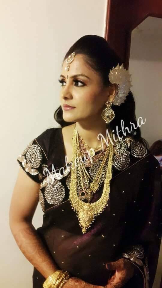 jammybose's tweet photo. Elegance defined in my makeup to a sweet client http://t.co/8eGVSCn67j