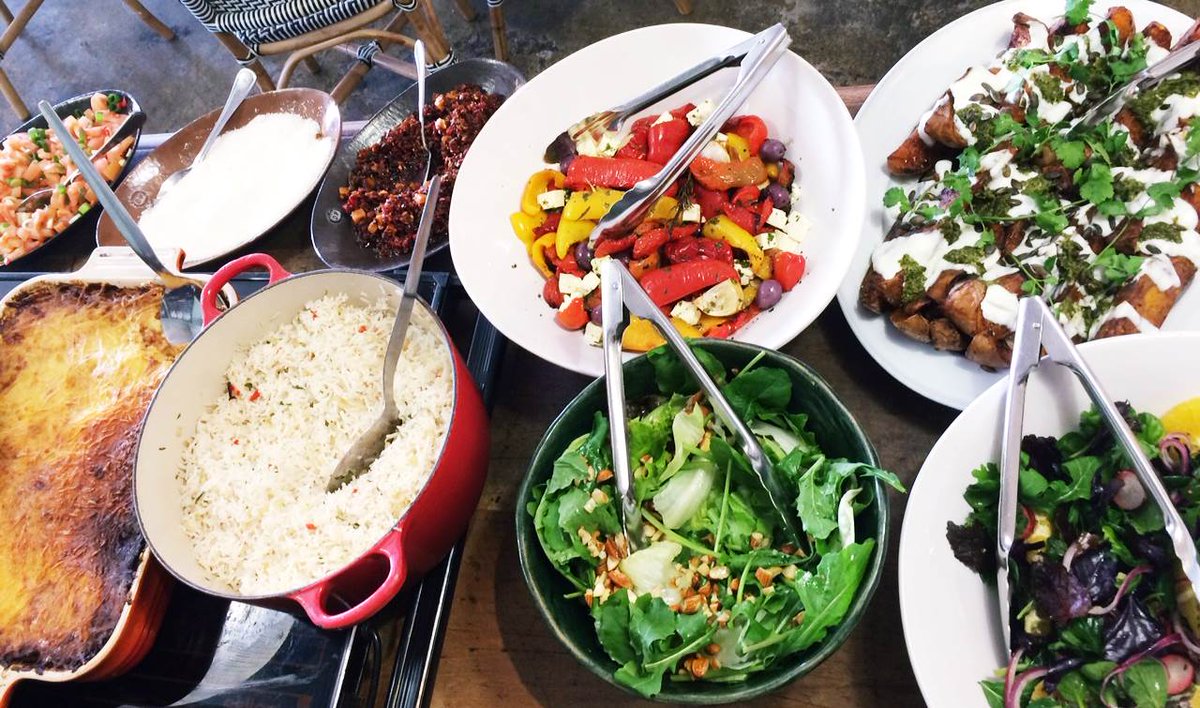 Beautiful lunch buffet today <a href="/melissas_za/">Melissa's</a> #Tygervalley #MelissasFood #food #foodie #salads #bobotie #inlovewithfood