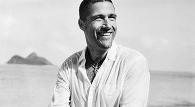 Years later and we\re still confused at Lost! Happy Birthday, Matthew Fox! (You don\t look a day over 30!) 