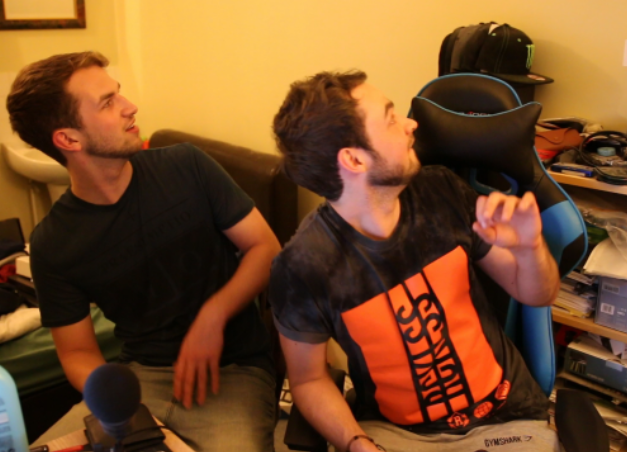 Editing a new COD video with my bro and a bug starts attacking us half way through the recording HAHA 😂🐜🔫