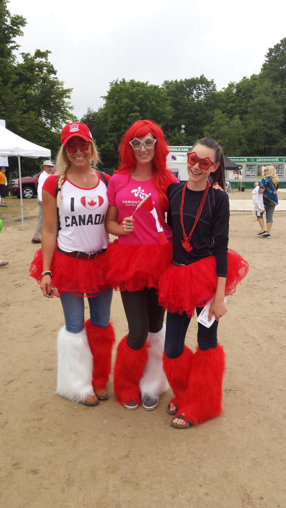 DressageCanada's tweet photo. Love the Canadian spirit here today at the Dressage Freestyle @EMG_CEP @TO2015 #RideToToronto http://t.co/EoZKwlZouq http://t.co/X4SLt5FKf5