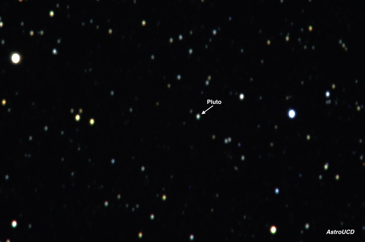 astroucd's tweet photo. In the spirit of the great achievement by @NewHorizons2015’s #PlutoFlyby, we imaged Pluto last night @WatcherUCD http://t.co/HnH9KWcKo2