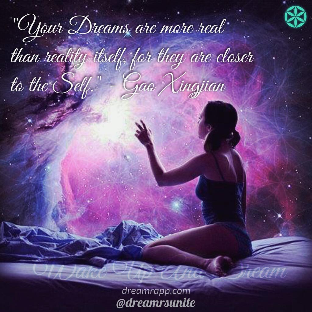 dreamr_app's tweet photo. Create your greatness. #quotes #Mondaymotivation http://t.co/x2m2s15Zq4