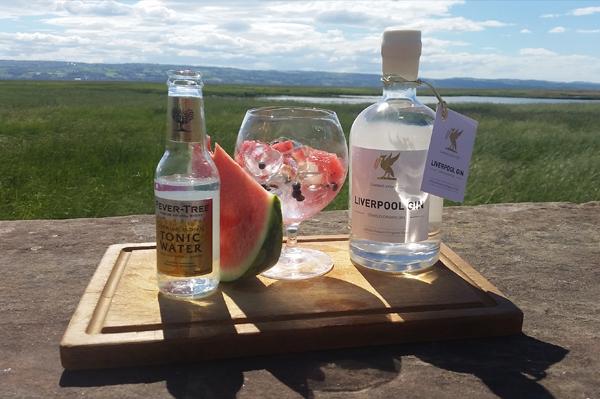 An evening of gin &amp; nibbles this Thursday at the Ship #lettheeveningbeGIN the-shiphotel.co.uk/wirral-pubs.ht… <a href="/LiverpoolGin/">Liverpool Gin</a>