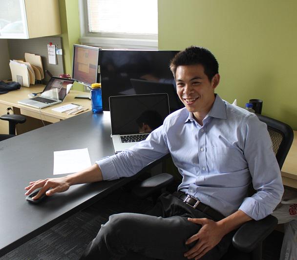 MichiganVCA's tweet photo. Josh Lin is graduating from MI Venture Fellows Program!  Check out his exit interview! http://t.co/7GznzIIdgp @rpmvc http://t.co/ZXil1idFeO