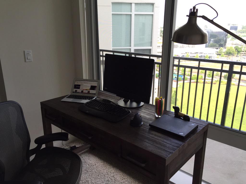 LittleBWriting's tweet image. Desk set and ready for action #freelance #business #writing #EmployeeEngagement #workfromhome