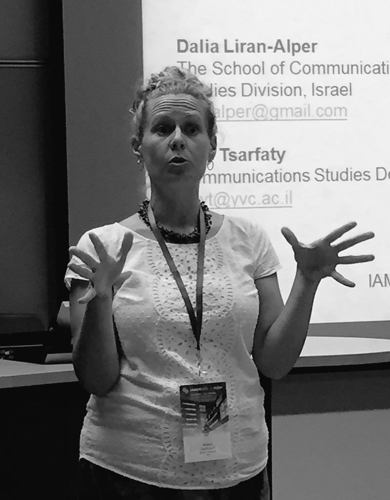 TomKnieper's tweet image. It&apos;s showtime! Our panel: &quot;Portrayal of Women in the News&quot;. Our Chair: Allison Harthcock (Butler U). #IAMCR2015