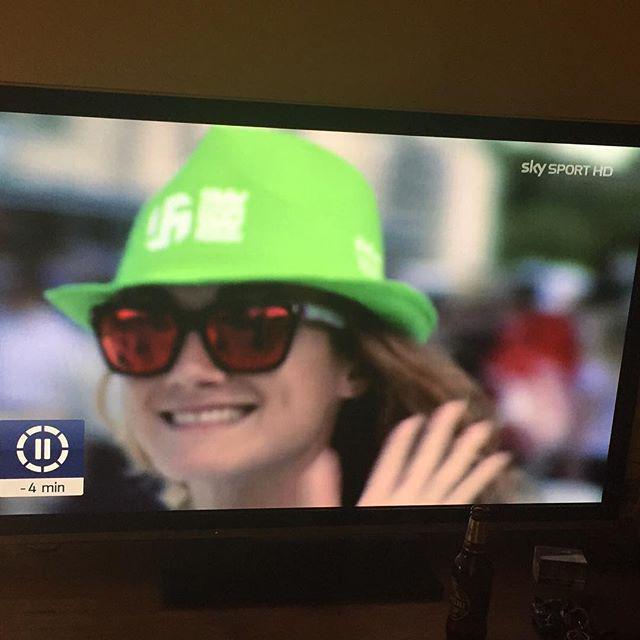 shsfnow's tweet photo. #Friends from #Wimbledon on #SkySportHD!

#StayHungryStayFoolish #SHSF #ThinkAgainLoveAgain #SayNoToRacism #Sky #Sk… http://t.co/KYbDxpfXl8