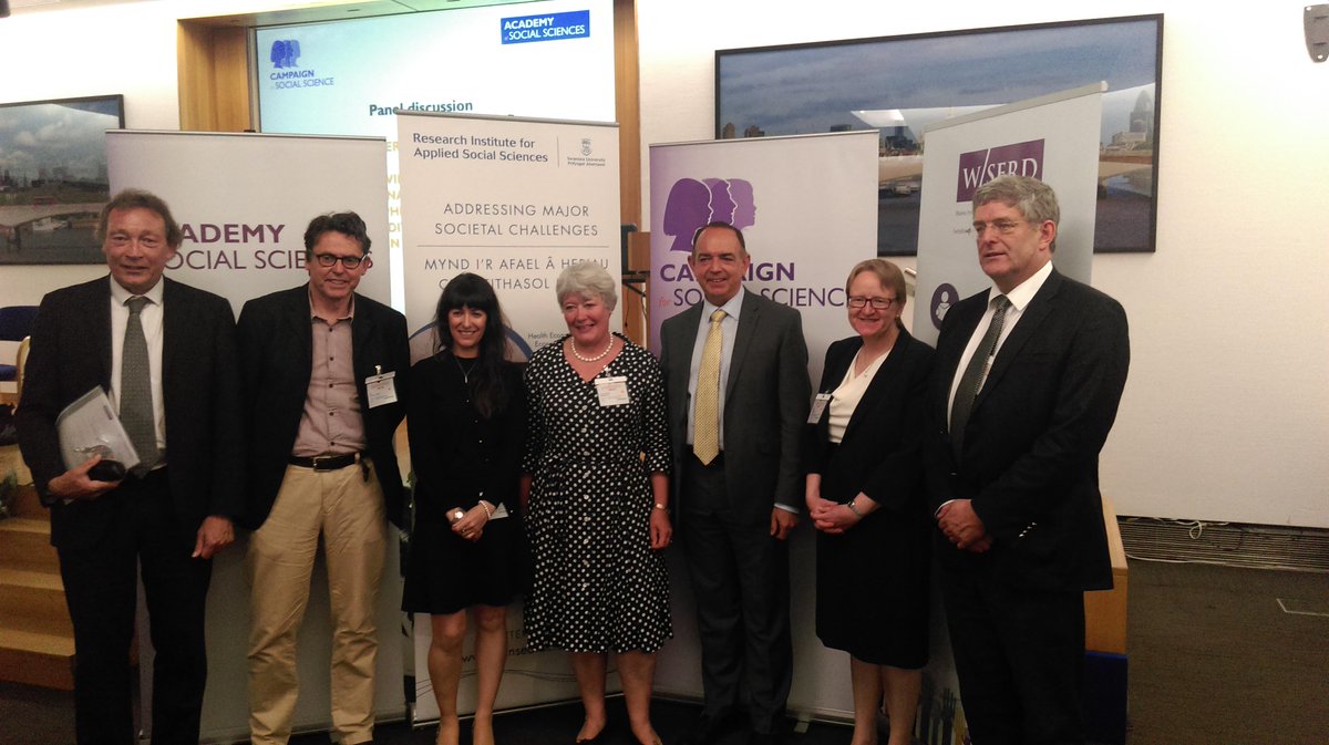 CfSocialScience's tweet photo. Fantastic panel at #MTCSocSci Wales launch. Thank you to everyone who joined @AcadSocSciences @WISERDNews @RIASS_ http://t.co/vMcltl2Nqd
