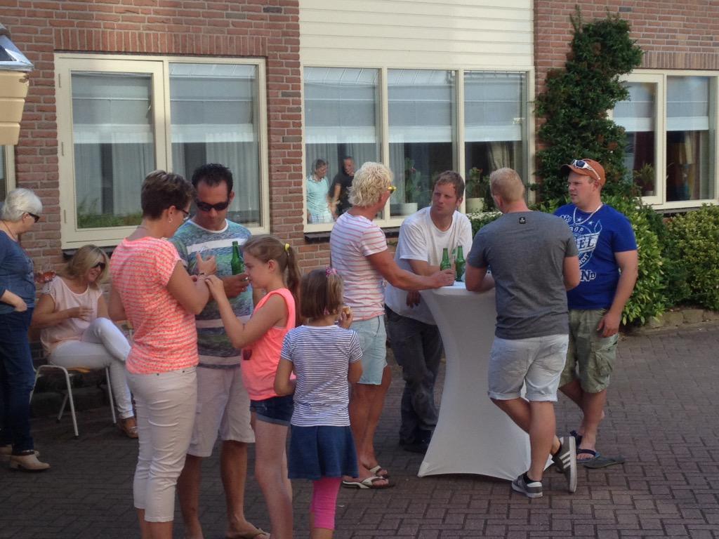Afsluiting voor de vakantie met jaarlijkse bbq met partners en kinderen, zeer geslaagd! Prettige vakantie!!