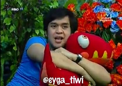 eyga_tiwi's tweet photo. Gud nite everyone @yoganursyahput1 @noniknikma @c33989251 @Yudithayudia_ @AnikAngela @bariyah243 @jutexlover 😴😴😴 http://t.co/iWcj7lHyFd