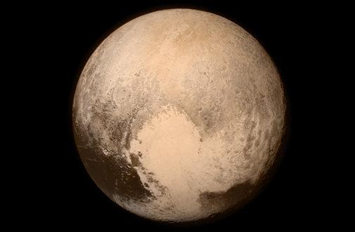 WBEZ's tweet photo. NASA zooms in on Pluto, for closest views yet http://t.co/qn89eZDwcN http://t.co/ZXtLNchrr6