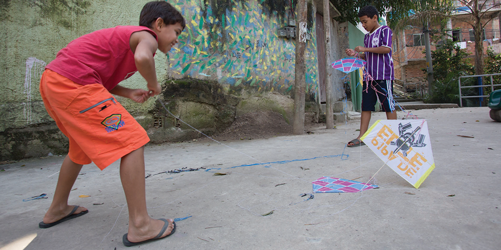 Latest @soapboxcoms design for <a href="/FavelasatLSE/">Favelas at LSE</a> - free #globaldev toolkit on Rio's favelas 

bit.ly/1Le7Spp