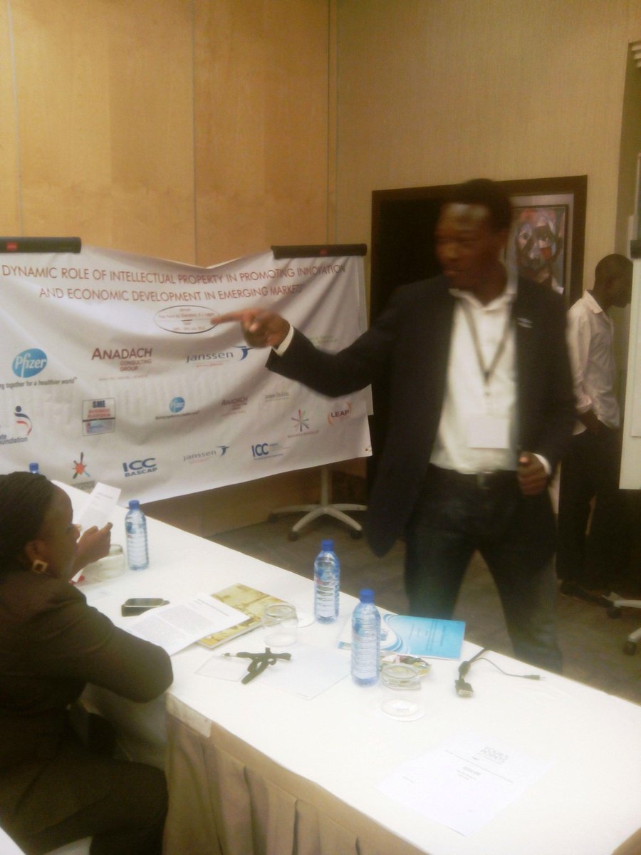 Adelphi_IP's tweet image. @Adelphi_IP @eseoraka facilitating intellectual property case study session @IPPWorkshop @anadach @Gidi_Traffic