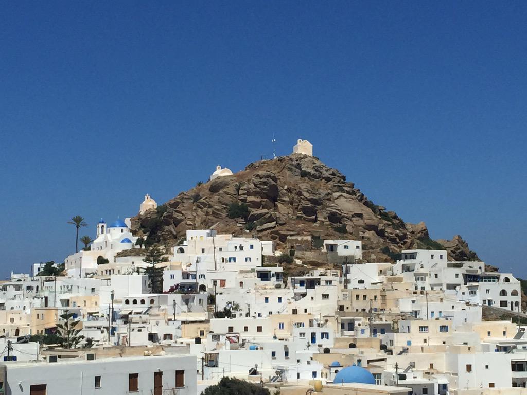 TweetsbyTashaS's tweet photo. @VisitGreecegr My #minichurch obsession reached new heights, I trekked to the top of this hill to take a peek inside http://t.co/JTLq7Iw2q6